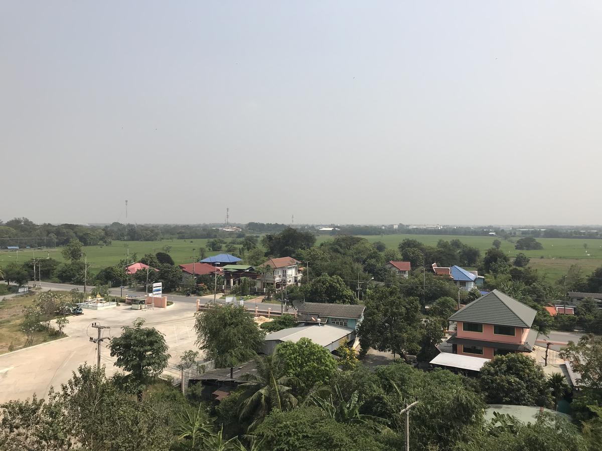 Toh Buk Seng Ayutthaya Hotel Exterior foto